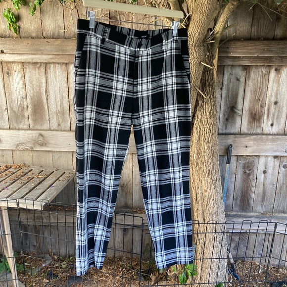 Plaid Trousers by Forever 21 Men - Picture 1 of 6